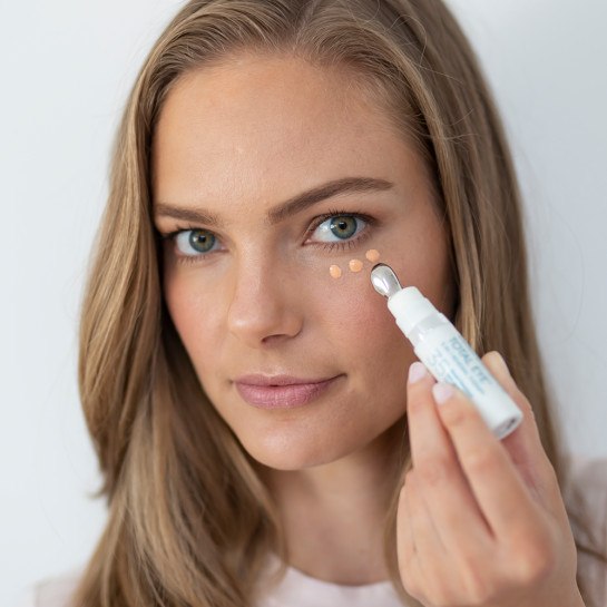 Total Eye 3-In-1 Renewal Therapy SPF35